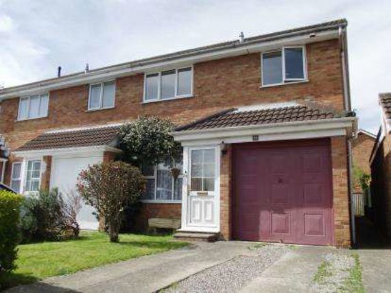 3 Bedroom End of Ter...